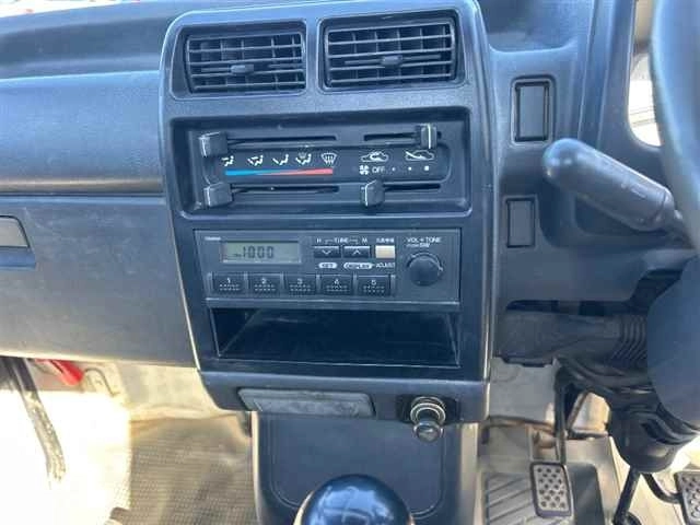 MITSUBISHI MINICAB TRUCK
