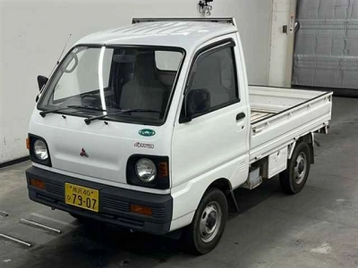 MITSUBISHI MINICAB TRUCK