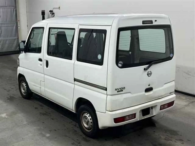 NISSAN CLIPPER VAN