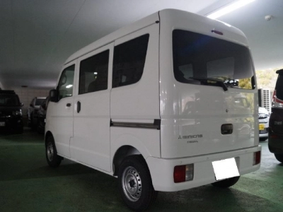 MITSUBISHI MINICAB