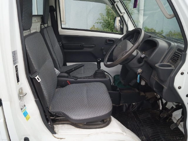 MITSUBISHI MINICAB