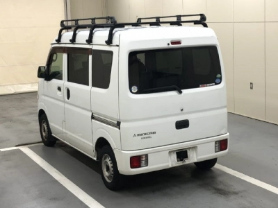MITSUBISHI MINICAB