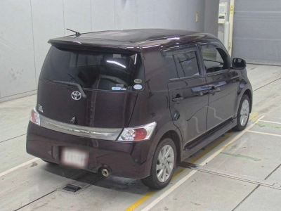 TOYOTA BB