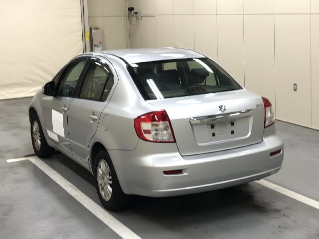 SUZUKI SX4