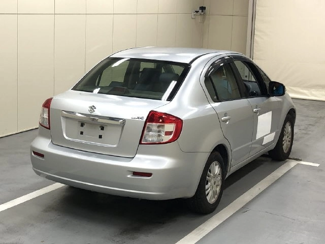 SUZUKI SX4