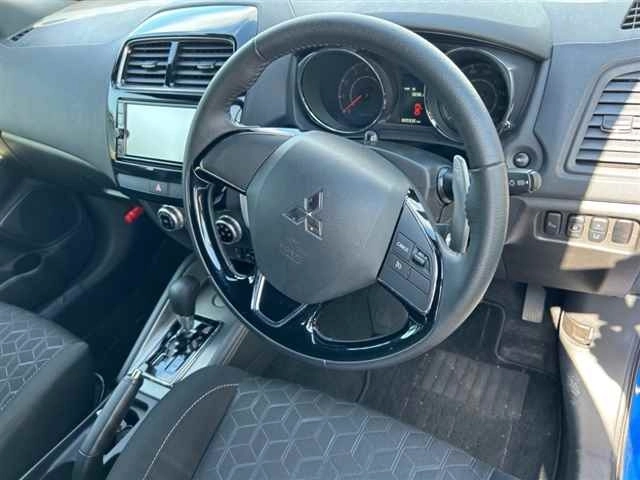 MITSUBISHI RVR