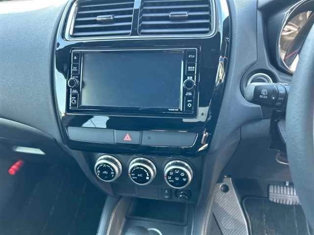 MITSUBISHI RVR