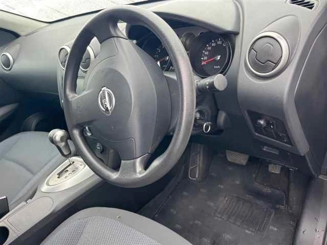 NISSAN DUALIS