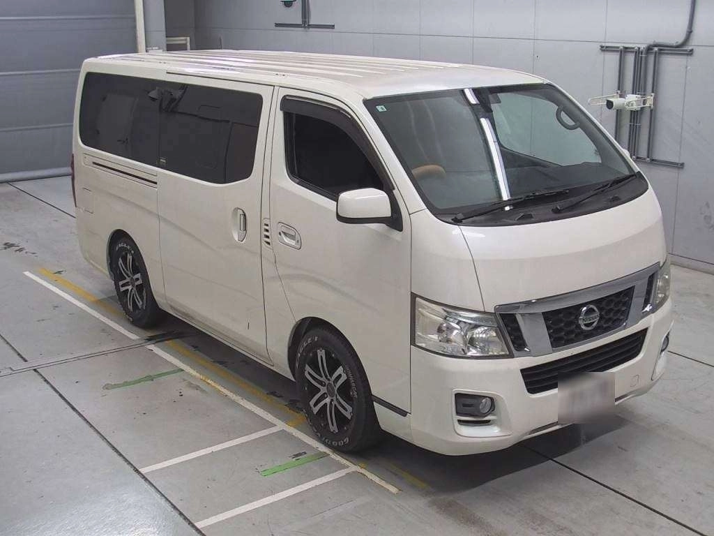 NISSAN NV350 CARAVAN