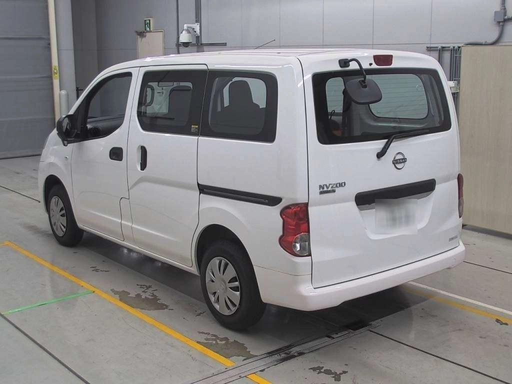 NISSAN NV200 VANETTE VAN
