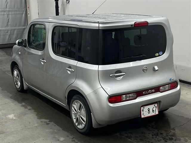 NISSAN CUBE
