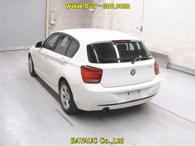 BMW 1 SERIES