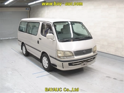 TOYOTA HIACE WAGON
