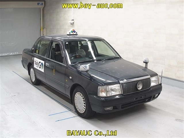 TOYOTA CROWN COMFORT