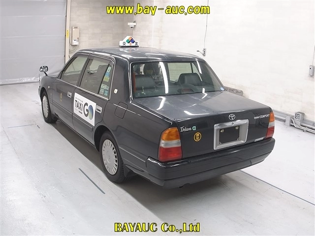 TOYOTA CROWN COMFORT