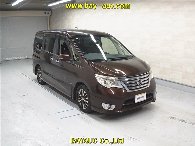 NISSAN SERENA