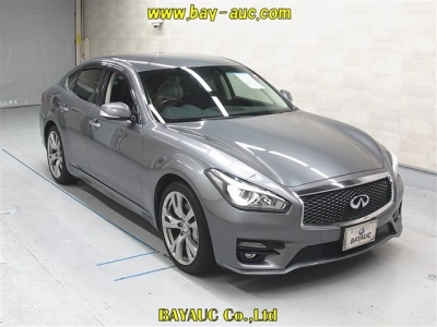 NISSAN FUGA