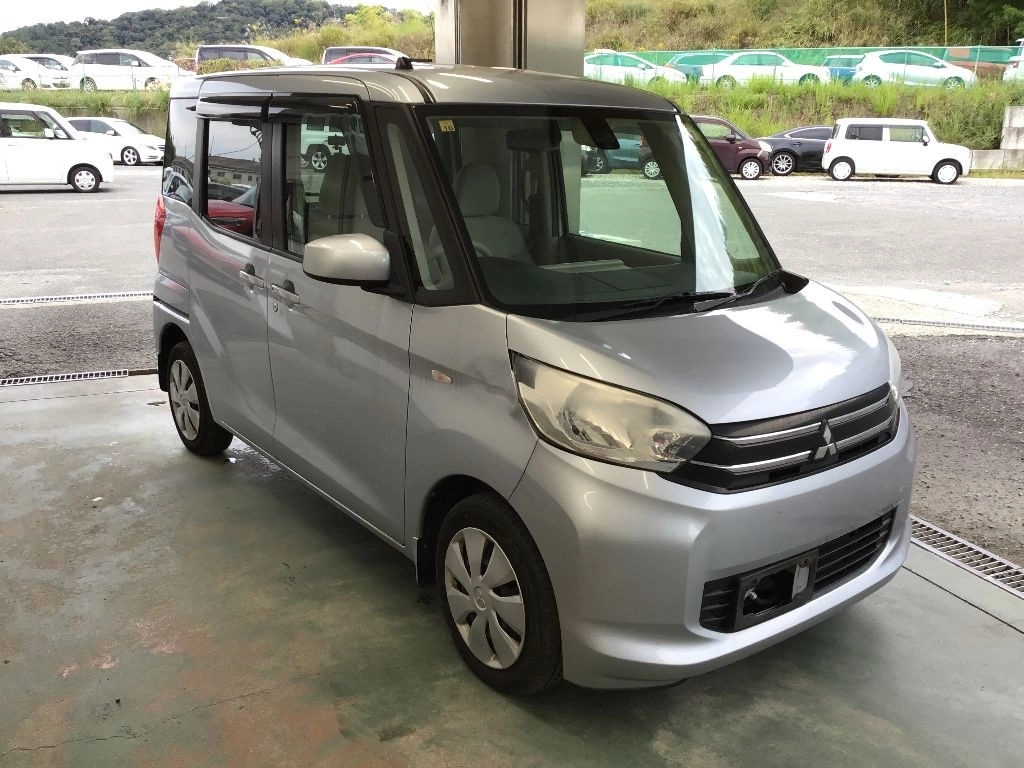 MITSUBISHI EK SPACE
