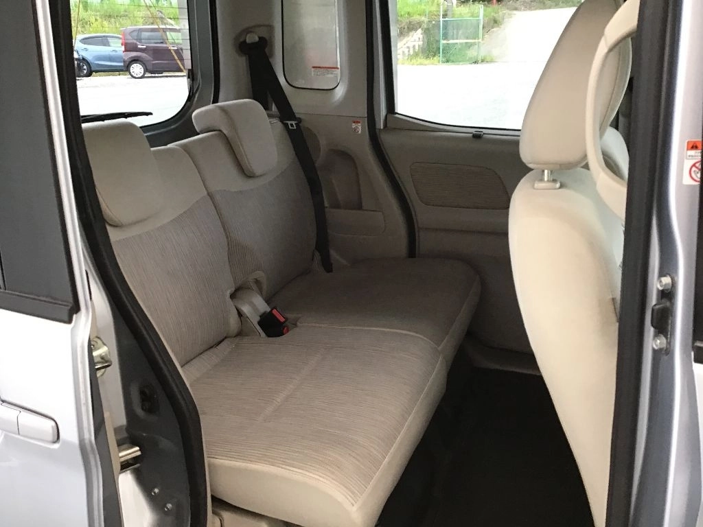 MITSUBISHI EK SPACE