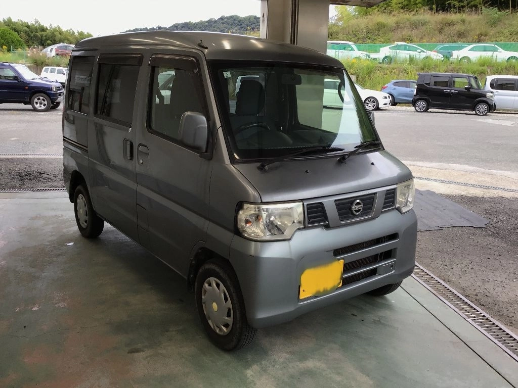 NISSAN NV100 CLIPPER