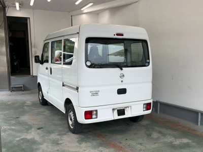 NISSAN NV100 CLIPPER