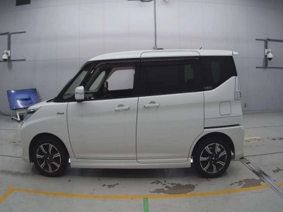MITSUBISHI DELICA D:2