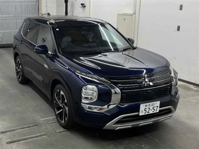 MITSUBISHI OUTLANDER PHEV