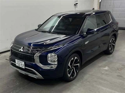 MITSUBISHI OUTLANDER PHEV