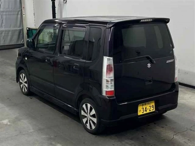 SUZUKI WAGON R STINGRAY
