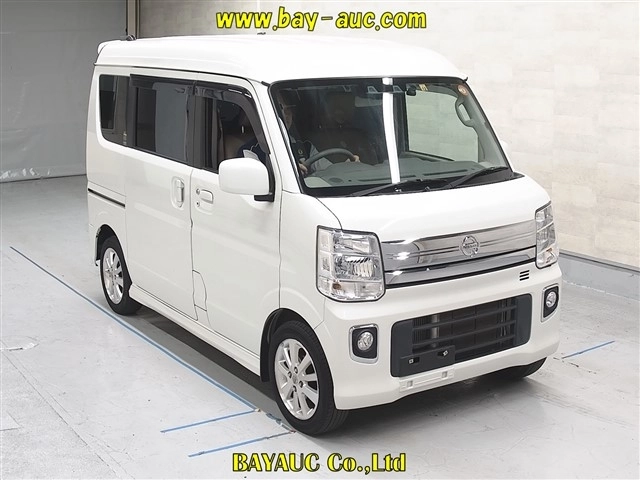 NISSAN NV100 CLIPPER RIO