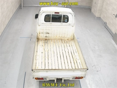 NISSAN CLIPPER TRUCK