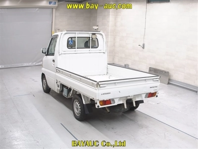 MITSUBISHI MINICAB TRUCK