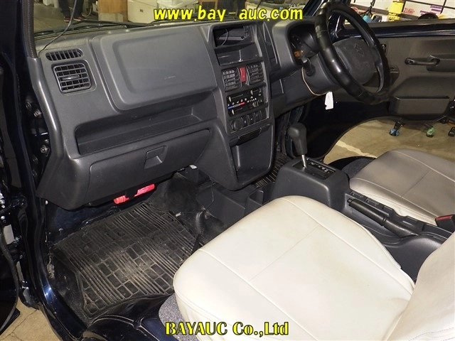 SUZUKI CARRY TRUCK