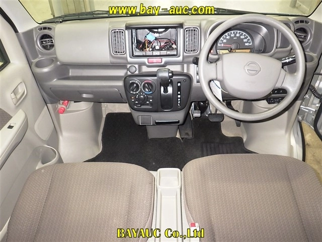 NISSAN NV100 CLIPPER
