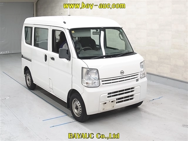 NISSAN NV100 CLIPPER
