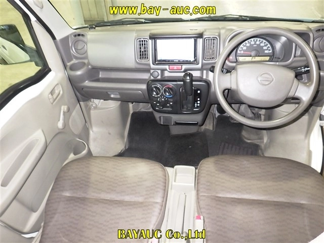 NISSAN NV100 CLIPPER