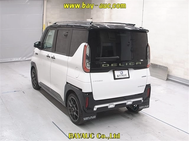 MITSUBISHI DELICA MINI