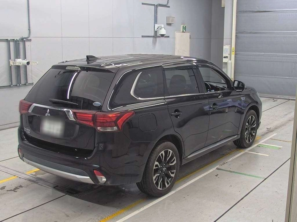 MITSUBISHI OUTLANDER PHEV