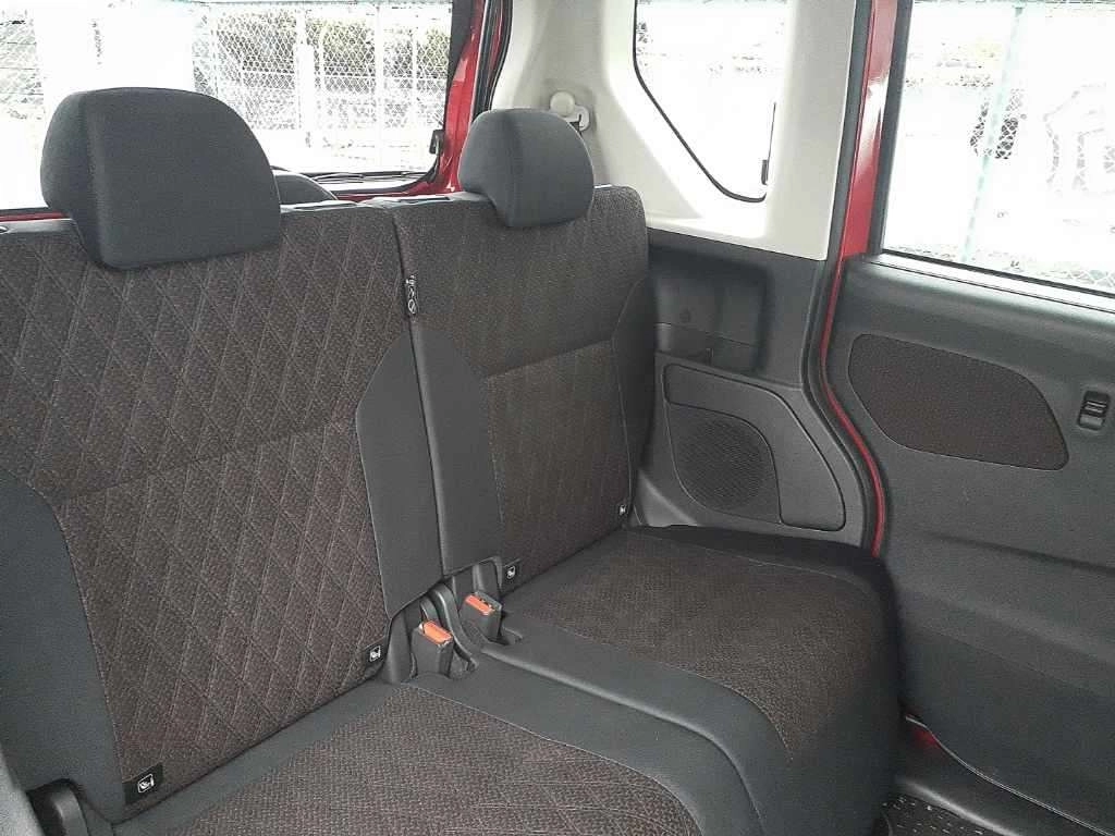 MITSUBISHI EK X SPACE