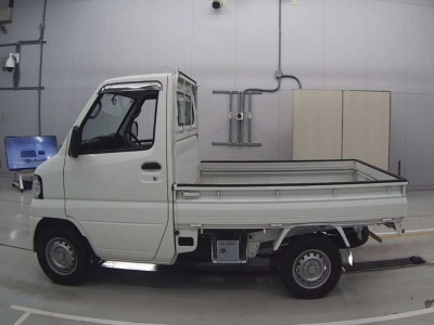 MITSUBISHI MINICAB TRUCK