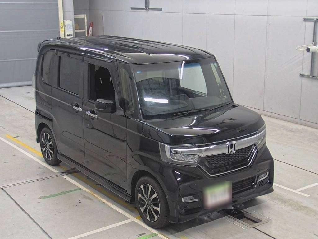 HONDA N BOX CUSTOM