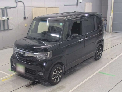 HONDA N BOX CUSTOM