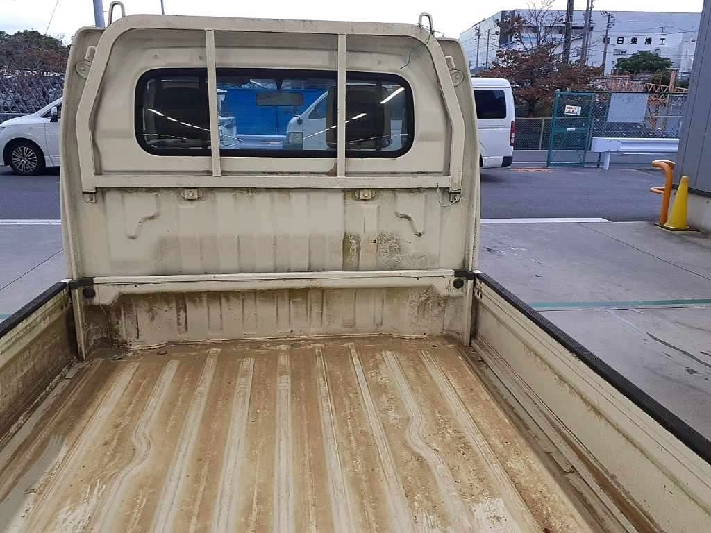 SUZUKI CARRY TRUCK