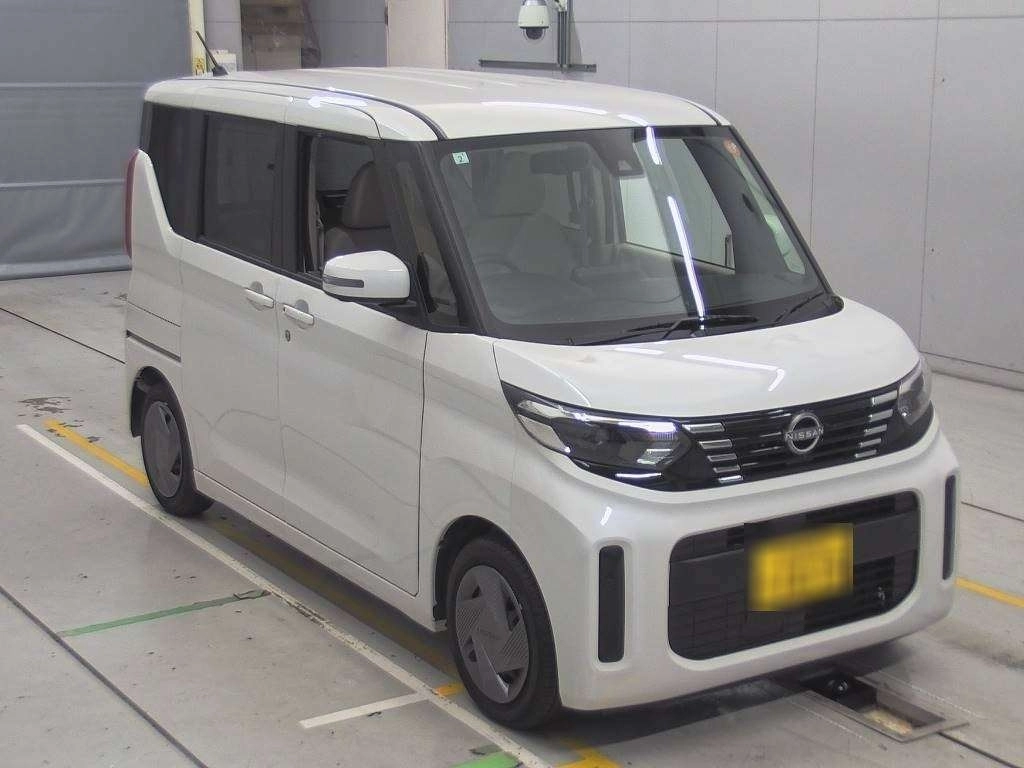 NISSAN ROOX