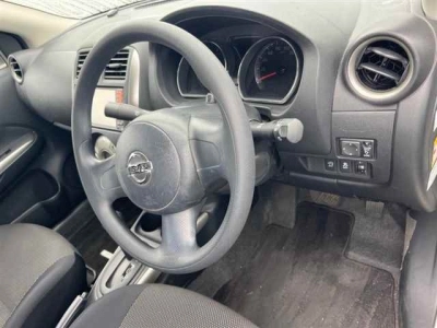 NISSAN TIIDA LATIO