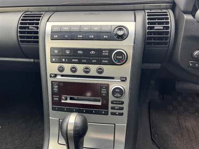 NISSAN SKYLINE