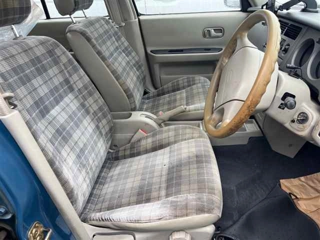 NISSAN RASHEEN