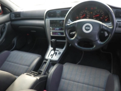 SUBARU LEGACY B4