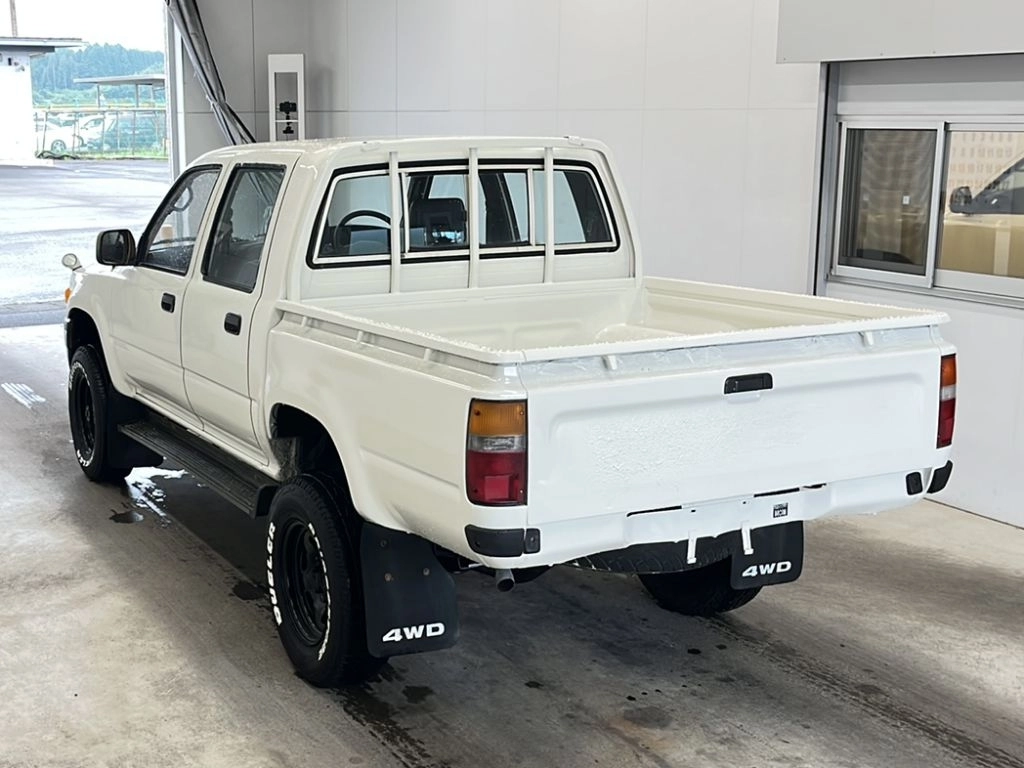 TOYOTA HILUX PICK UP