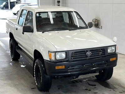 TOYOTA HILUX PICK UP